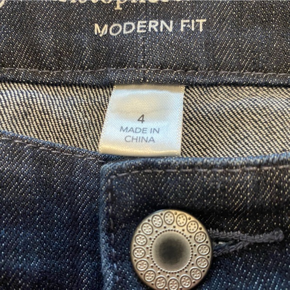 New Christopher & Banks Modern Fit Jean Capris size 4 - Picture 4 of 8